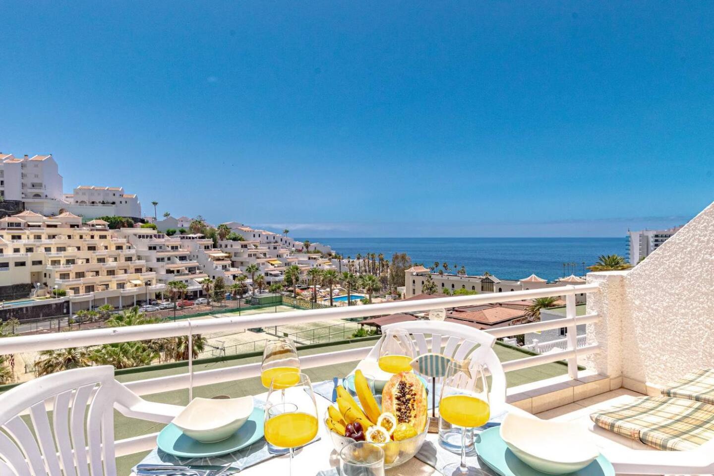 Sunny Oceanview Terrace By Dream Homes Tenerife Акантиладо-де-Лос-Хигантес Экстерьер фото